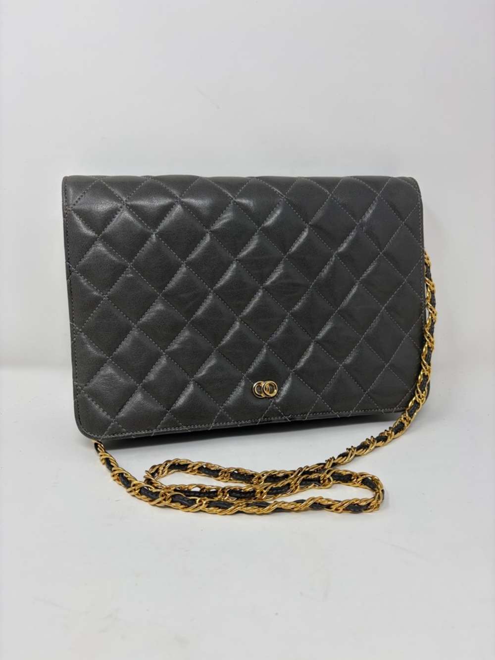 Jay Herbert Vintage Quilted‎ Leather Shoulder Bag Gray Chain Strap Quiet Luxury
